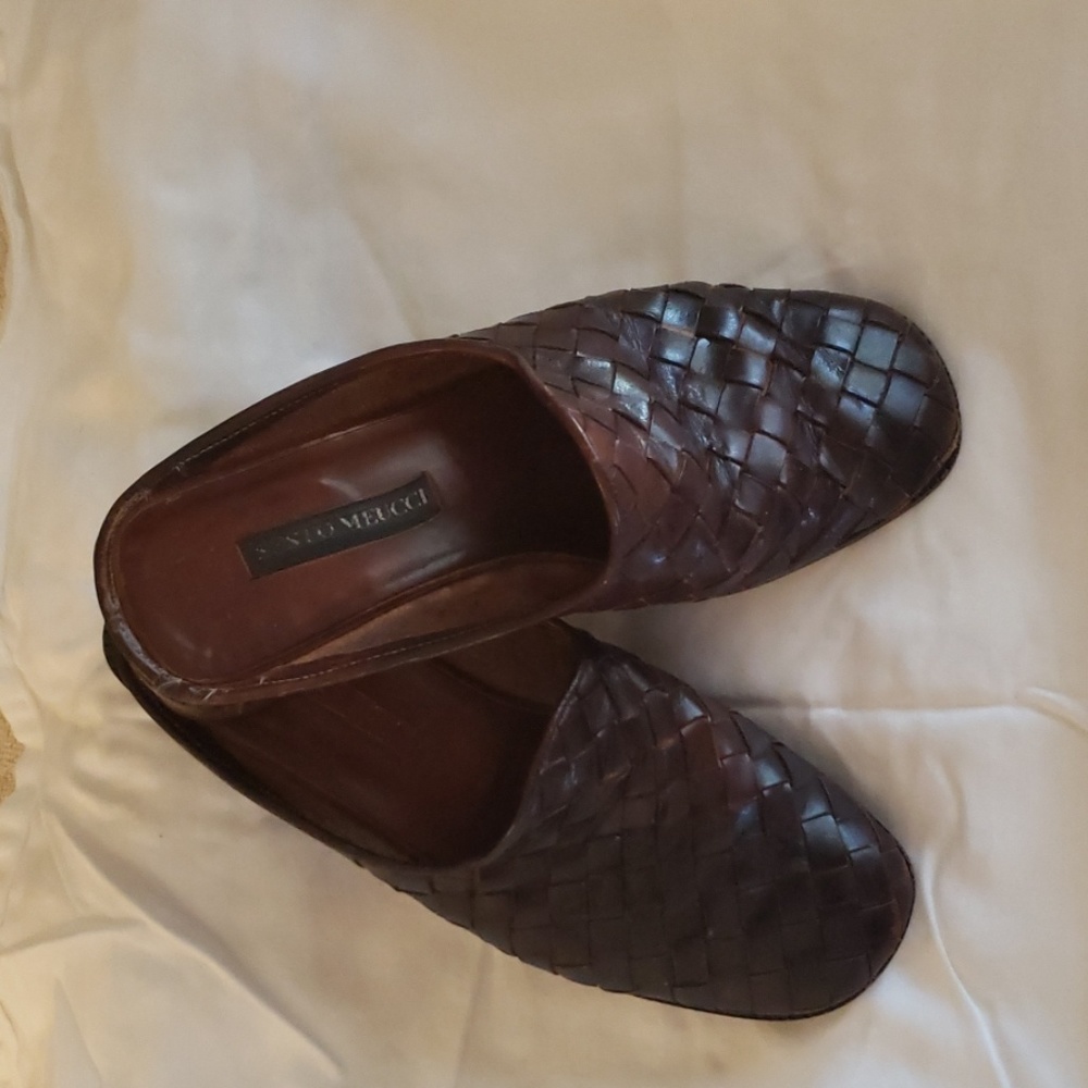 Leather woven mules